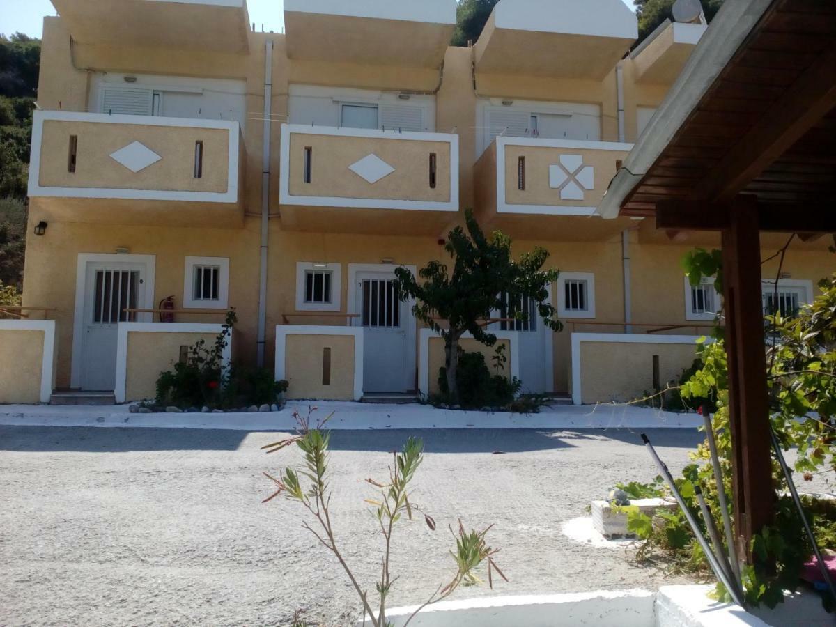 Denise Apartments Kefalos  Bagian luar foto