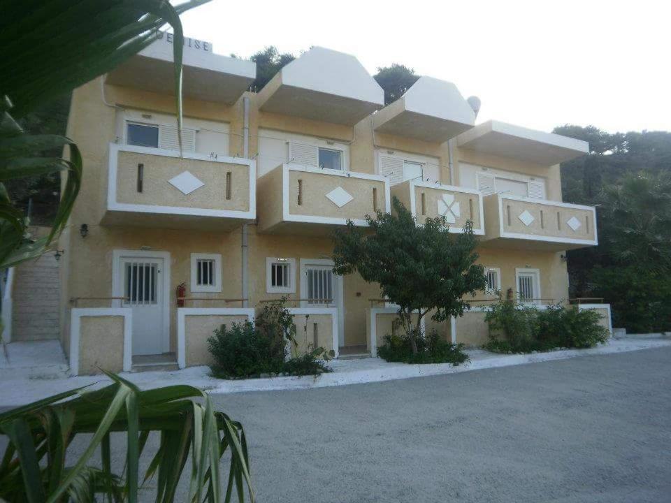 Denise Apartments Kefalos  Bagian luar foto